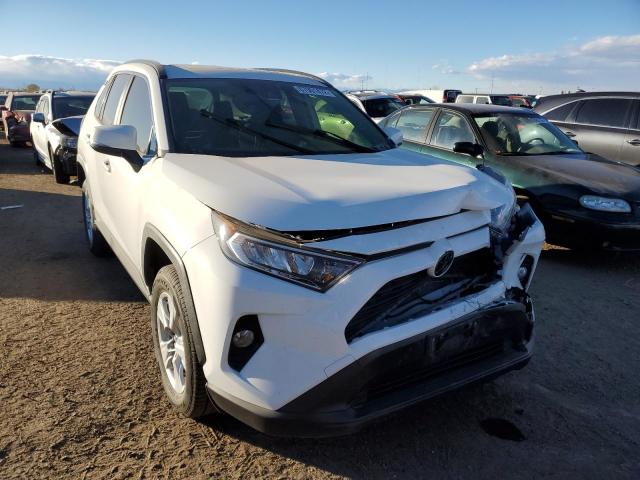 TOYOTA RAV4 XLE 2019 with VIN JTMP1RFV6KD014449 - Photo from auction