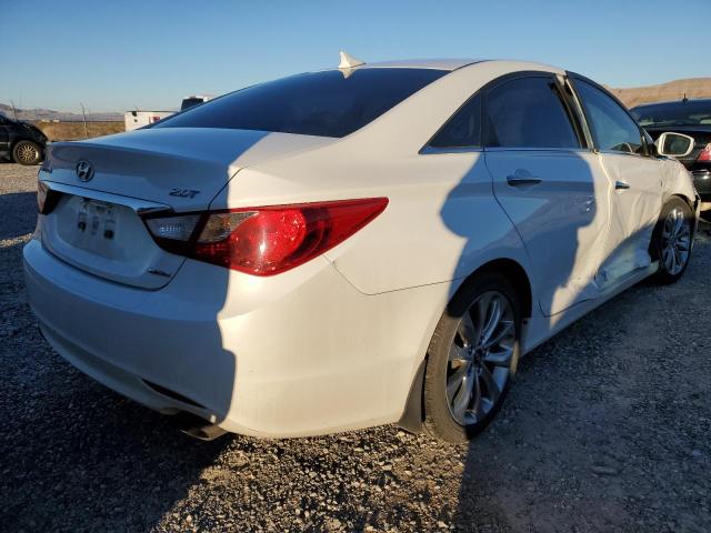 Photo 4 from auction – 2011 HYUNDAI SONATA SE with VIN 5NPEC4AB6BH268576