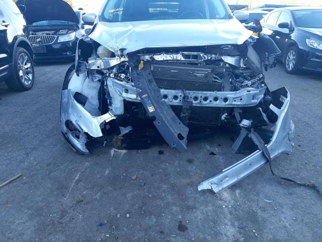 Photo 9 from auction – 2019 FORD ESCAPE SEL with VIN 1FMCU0HD1KUB05176