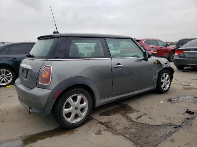 Photo 3 from auction – 2010 MINI COOPER with VIN WMWMF3C59ATZ67356