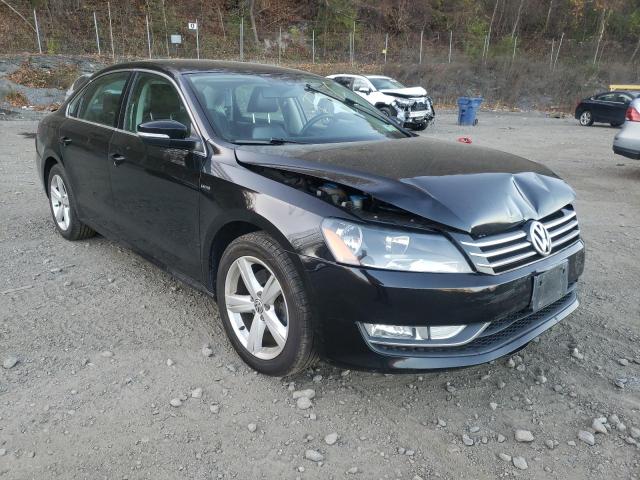 VOLKSWAGEN PASSAT S 2015 with VIN 1VWAT7A33FC100921 - Photo from auction