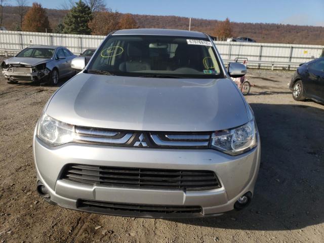 Photo 9 from auction – 2014 MITSUBISHI OUTLANDER with VIN JA4AZ3A3XEZ003649