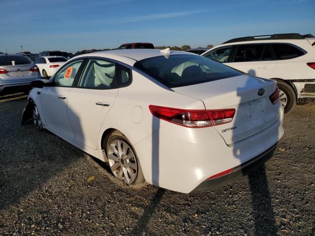 Photo 3 from auction – 2018 KIA OPTIMA LX with VIN 5XXGT4L37JG265372