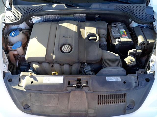 Photo 7 from auction – 2014 VOLKSWAGEN BEETLE with VIN 3VWHP7AT8EM602808