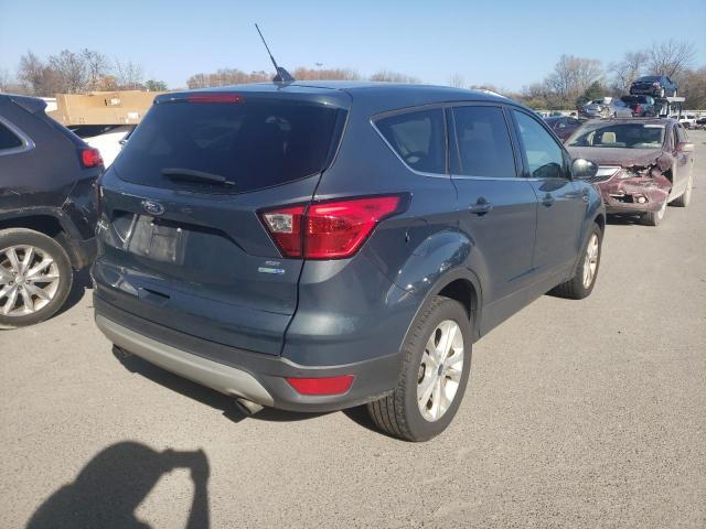Photo 4 from auction – 2019 FORD ESCAPE SE with VIN 1FMCU9GD3KUC34221