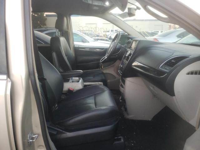 Photo 5 from auction – 2014 CHRYSLER TOWN & COU with VIN 2C4RC1BG1ER359725