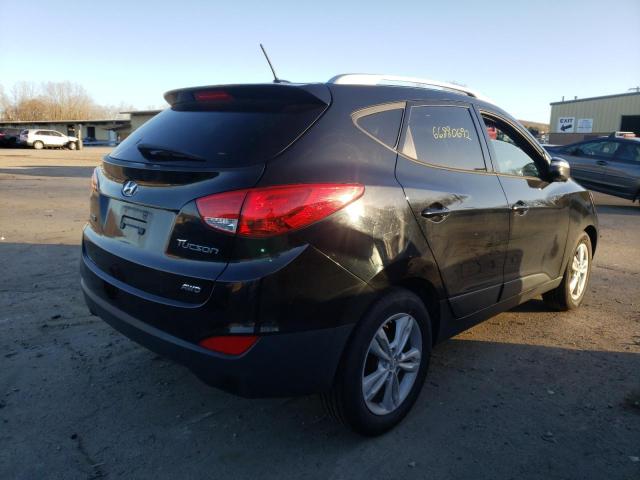 Photo 4 from auction – 2012 HYUNDAI TUCSON GLS with VIN KM8JUCAC3CU491336