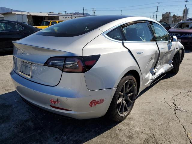 Photo 4 from auction – 2018 TESLA MODEL 3 with VIN 5YJ3E1EA8JF076543