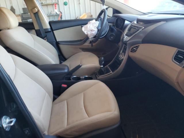 Photo 5 from auction – 2012 HYUNDAI ELANTRA GL with VIN 5NPDH4AE1CH115824