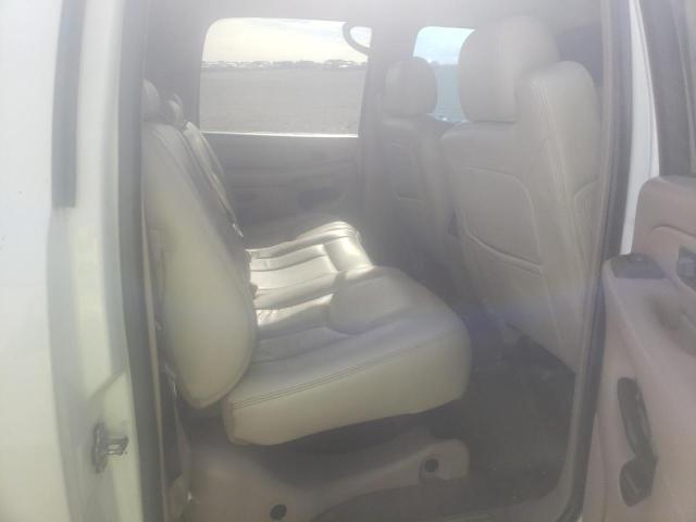 Photo 6 from auction – 2005 CHEVROLET AVALANCHE with VIN 3GNEC12Z05G134449