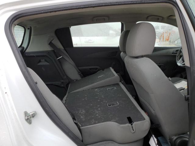 Photo 6 from auction – 2017 CHEVROLET SONIC with VIN 1G1JG6SHXH4159658