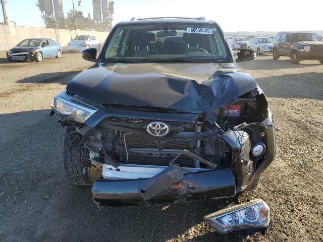 Photo 9 from auction – 2017 TOYOTA 4RUNNER SR with VIN JTEZU5JR5H5153084