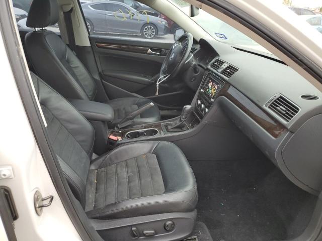 Photo 5 from auction – 2014 VOLKSWAGEN PASSAT SEL with VIN 1VWCN7A31EC045368