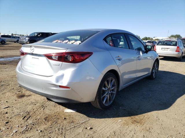 Photo 4 from auction – 2018 MAZDA 3 TOURING with VIN 3MZBN1V37JM177112