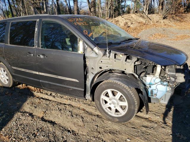 Photo 9 from auction – 2011 CHRYSLER TOWN & COU with VIN 2A4RR5DGXBR782019