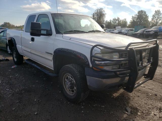 CHEVROLET SILVERADO 2004 with VIN 1GCHC29UX4E147589 - Photo from auction