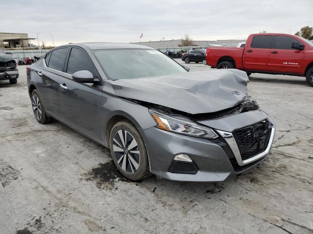 NISSAN ALTIMA SV 2021 with VIN 1N4BL4DW7MN420066 - Photo from auction