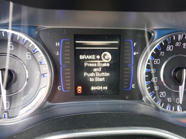 Photo 8 from auction – 2015 CHRYSLER 200 LIMITE with VIN 1C3CCCAB2FN685382