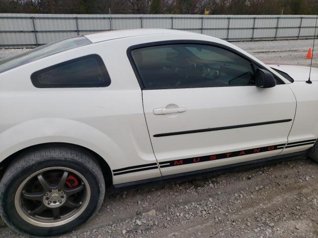 Photo 9 from auction – 2005 FORD MUSTANG with VIN 1ZVFT80N855112953