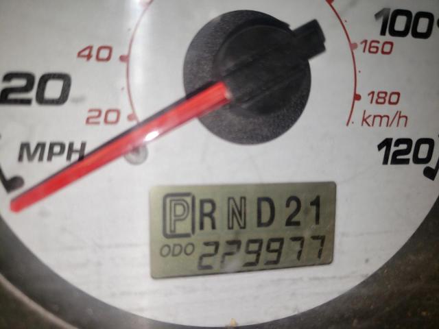 Photo 8 from auction – 2004 FORD ESCAPE XLT with VIN 1FMYU93104KA27866