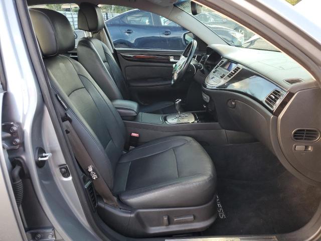 Photo 5 from auction – 2014 HYUNDAI GENESIS 3. with VIN KMHGC4DD2EU259997