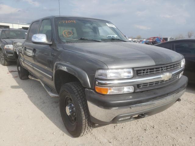 CHEVROLET SILVERADO 2002 with VIN 1GCGK13U02F171098 - Photo from auction