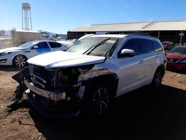 Photo 2 from auction – 2018 TOYOTA HIGHLANDER with VIN 5TDKZRFH0JS549082