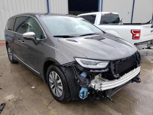 CHRYSLER PACIFICA H 2022 with VIN 2C4RC1S73NR119317 - Photo from auction