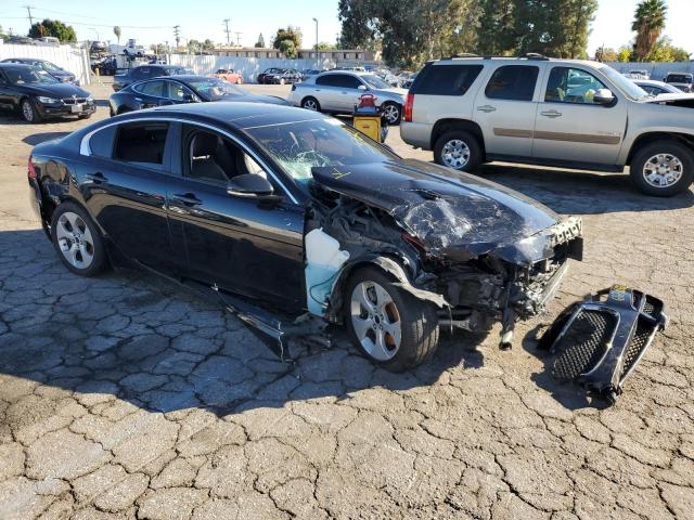JAGUAR XE 2017 con VIN SAJAR4BG9HA959495 - Foto de la subasta