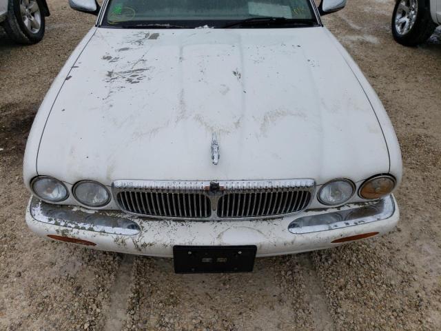 Photo 7 from auction – 2001 JAGUAR VANDENPLAS with VIN SAJDA24C21LF23152