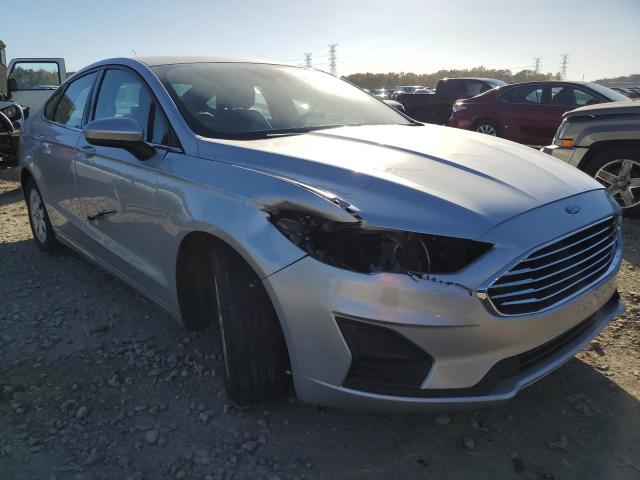 FORD FUSION S 2019 with VIN 3FA6P0G72KR161273 - Photo from auction