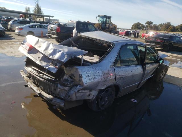 Photo 4 from auction – 2002 HONDA ACCORD EX with VIN 1HGCG165X2A040389