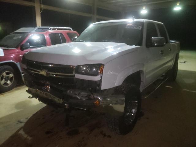 Photo 2 from auction – 2006 CHEVROLET SILVERADO with VIN 2GCEK13T961199963