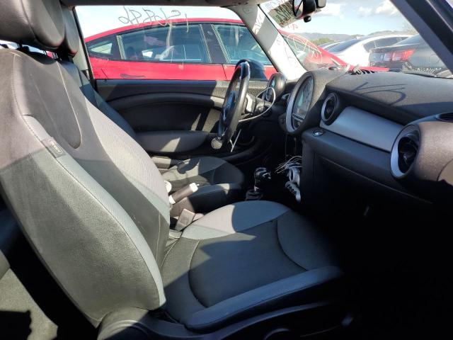 Photo 5 from auction – 2009 MINI COOPER with VIN WMWMF33559TW70323