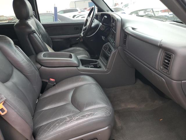 Photo 5 from auction – 2003 CHEVROLET SILVERADO with VIN 2GCEK19T031155594