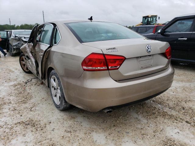 Photo 3 from auction – 2015 VOLKSWAGEN PASSAT S with VIN 1VWAT7A30FC086282