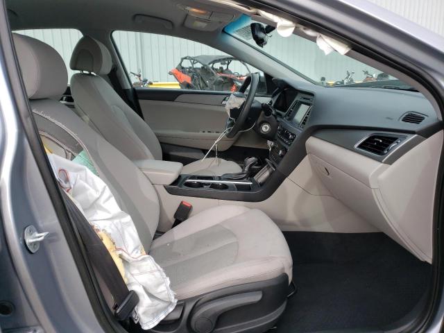 Photo 5 from auction – 2016 HYUNDAI SONATA SE with VIN 5NPE24AF3GH307394