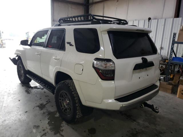 Photo 3 from auction – 2018 TOYOTA 4RUNNER SR with VIN JTEBU5JR0J5605725