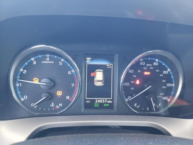 Photo 8 from auction – 2018 TOYOTA RAV4 LIMIT with VIN JTMYFREV1JD126341