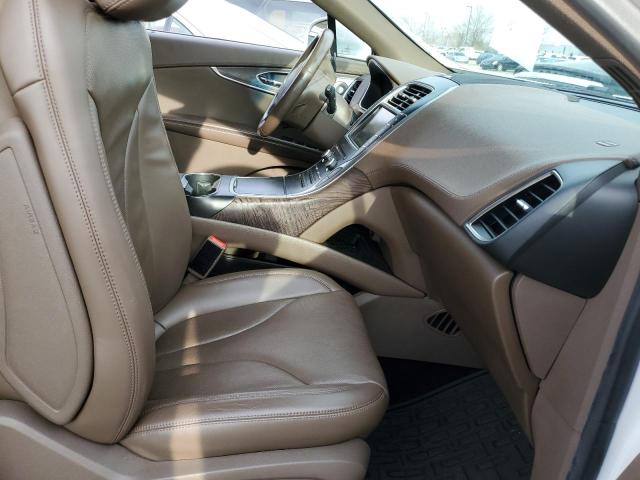 Photo 5 from auction – 2016 LINCOLN MKX RESERV with VIN 2LMTJ8LP2GBL40437