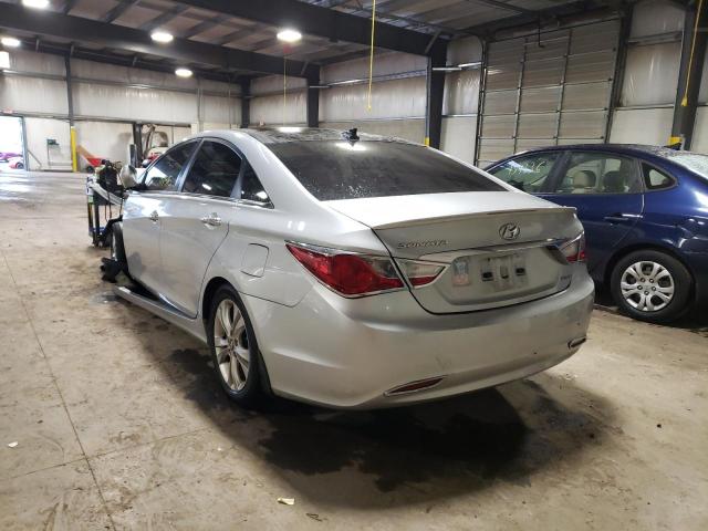 Photo 3 from auction – 2012 HYUNDAI SONATA SE with VIN 5NPEC4AC9CH403785