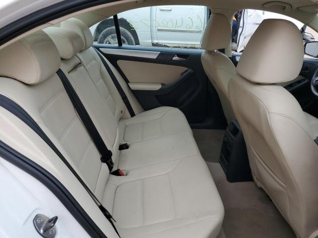 Photo 6 from auction – 2011 VOLKSWAGEN JETTA SEL with VIN 3VWLX7AJ2BM352440