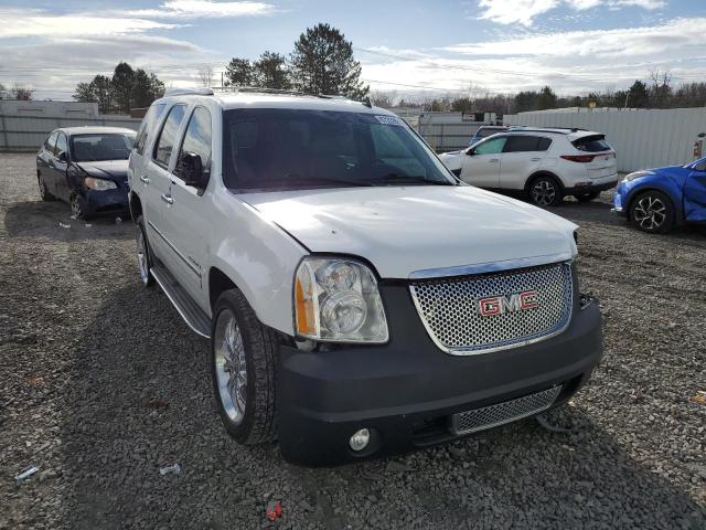 GMC YUKON DENA 2010 with VIN 1GKUKEEFXAR282588 - Photo from auction
