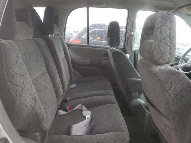 Photo 6 from auction – 2004 CHEVROLET TRACKER LT with VIN 2CNBJ634846910088