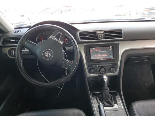 Photo 9 from auction – 2015 VOLKSWAGEN PASSAT S with VIN 1VWAT7A36FC043193