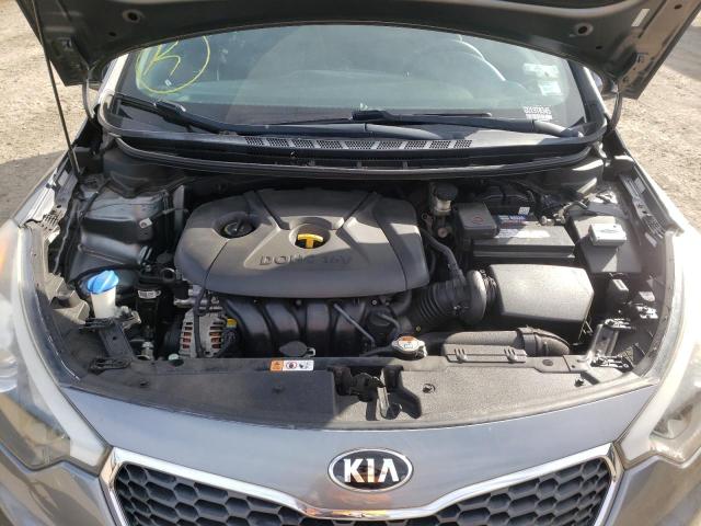 Photo 7 from auction – 2016 KIA FORTE LX with VIN KNAFX4A6XG5609963