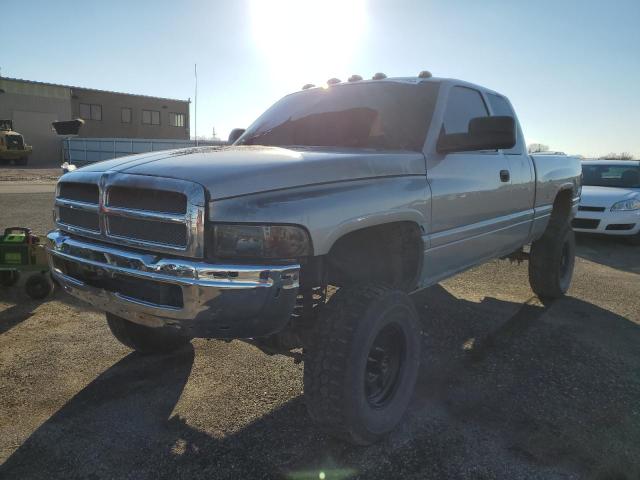 Photo 2 from auction – 2000 DODGE RAM 1500 with VIN 1B7HF13Z2YJ115142