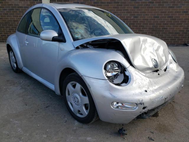 VOLKSWAGEN BEETLE 2001 with VIN 3VWCB21C81M440782 - Photo from auction
