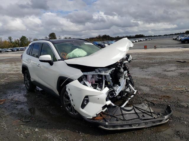 TOYOTA RAV4 LIMIT 2022 with VIN JTMD6RFV5NJ021175 - Photo from auction
