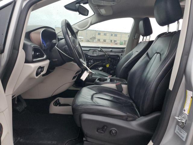 Photo 7 from auction – 2017 CHRYSLER PACIFICA T with VIN 2C4RC1BG2HR757143